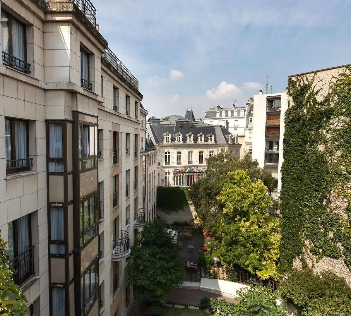 La Du Roy Champs Elysees 4*